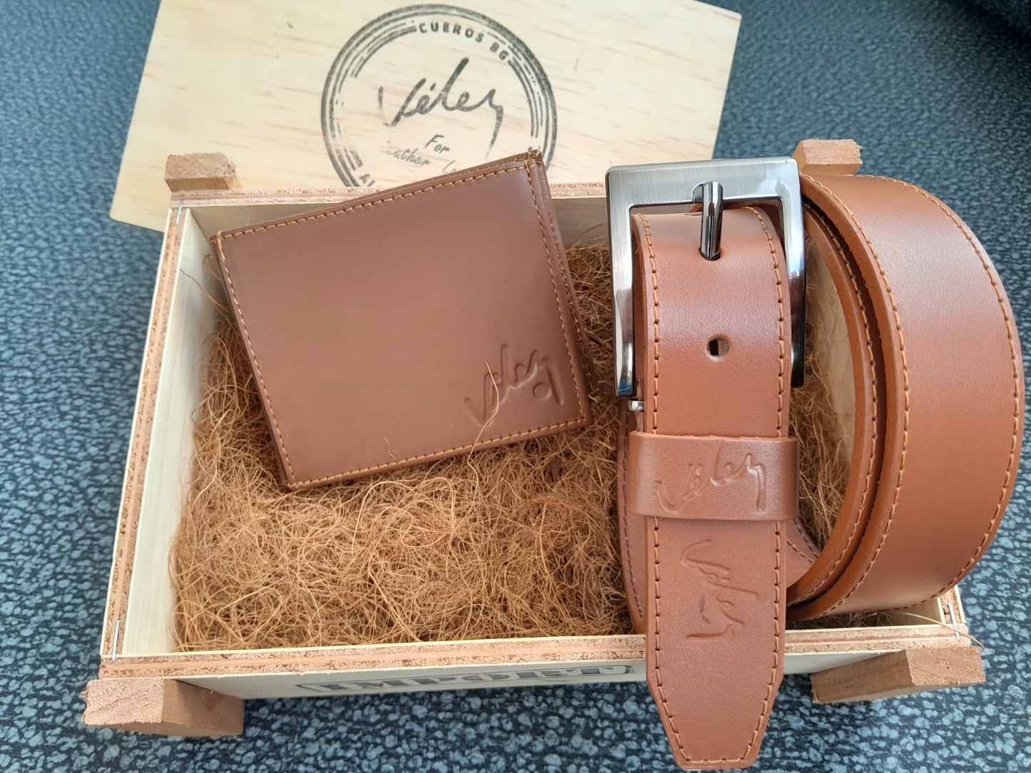 Set de Regalo para Hombre con Correa y Billetera en Cuero